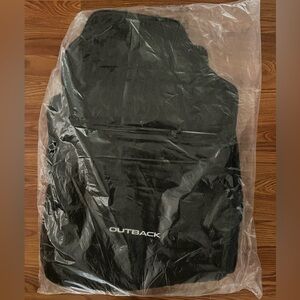 2021 Subaru Outback floor mats - never used or even taken out of the bag